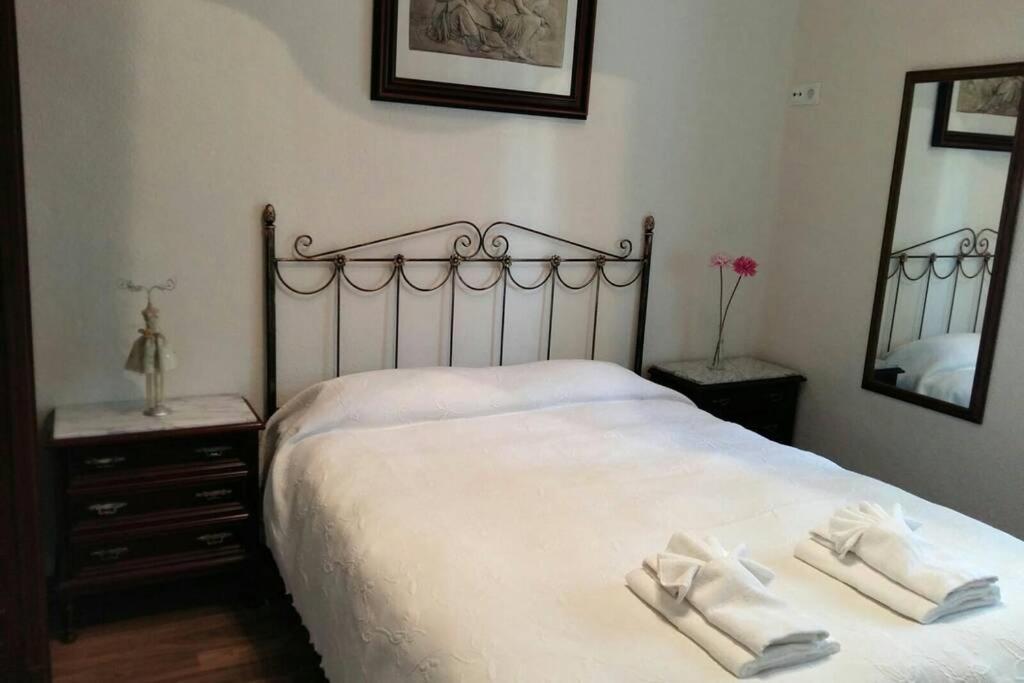 דירות קורדובה Apartamento Al-Zhara, Junto Puente Romano מראה חיצוני תמונה