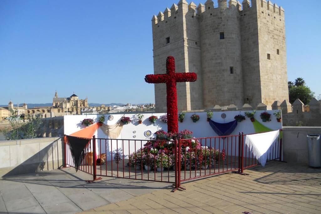 דירות קורדובה Apartamento Al-Zhara, Junto Puente Romano מראה חיצוני תמונה