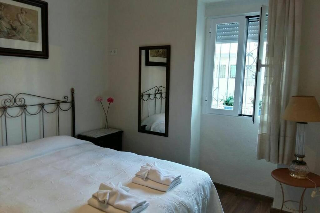 דירות קורדובה Apartamento Al-Zhara, Junto Puente Romano מראה חיצוני תמונה